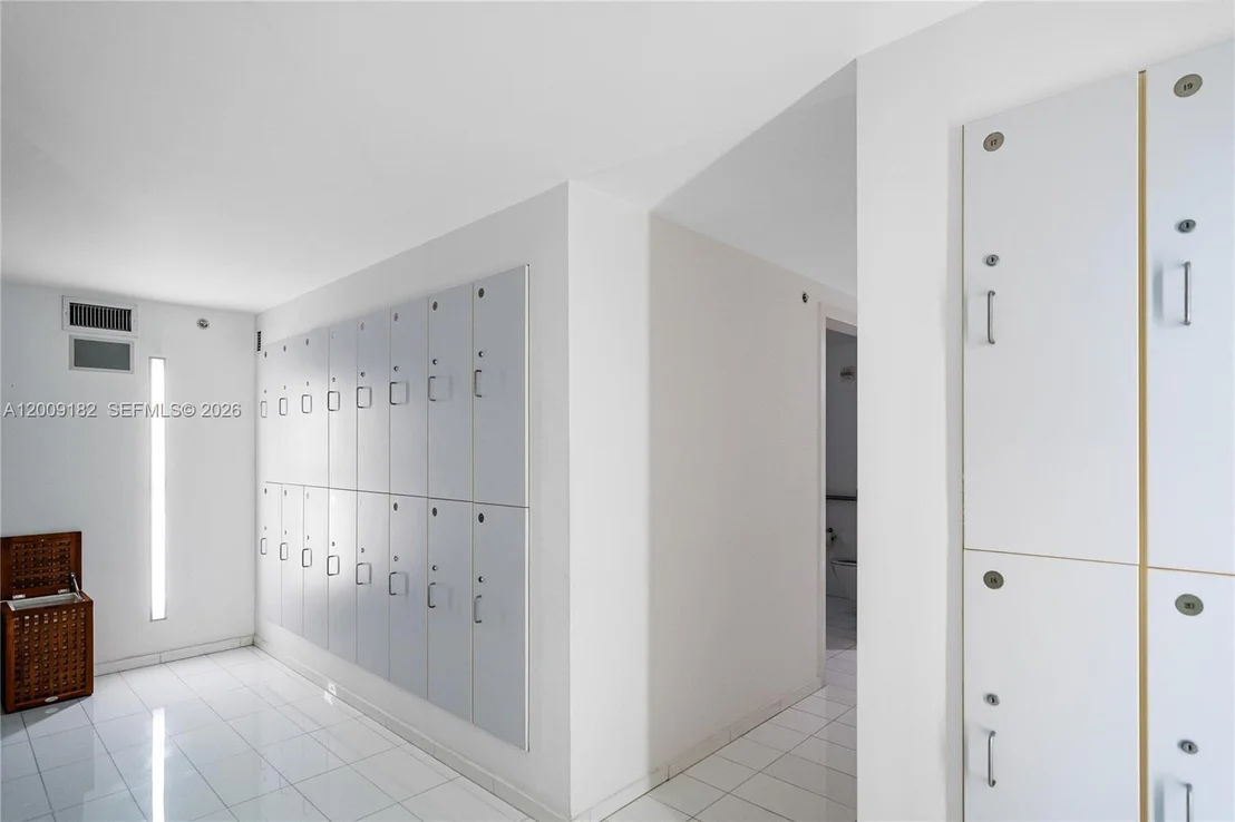 Photo of Unit 3607 at 1040 Biscayne Blvd