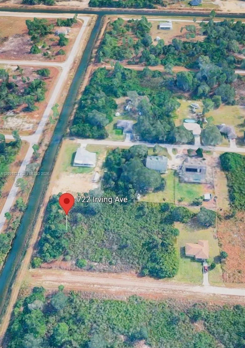 Photo of 722 Irving Ave