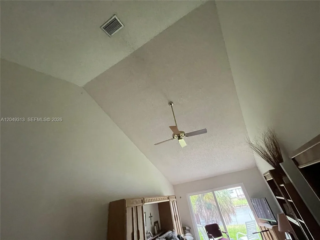 Photo of 2811 Devonwood Ave