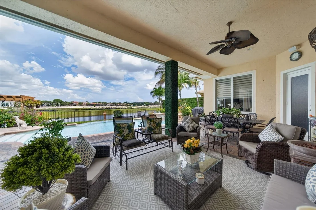 Photo of 11867 NW 69th Pl