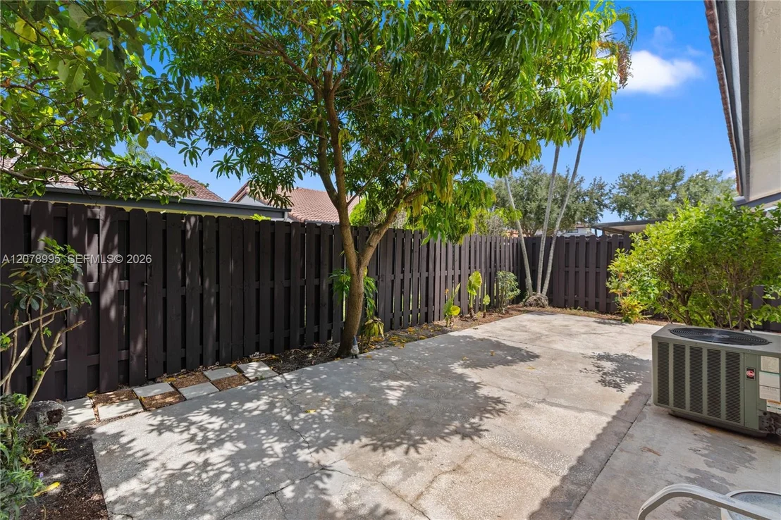 Photo of 6633 NW 176th Ter
