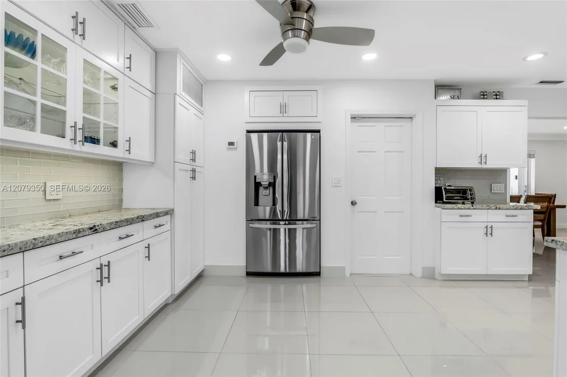 Photo of 1440 SE 14th Dr