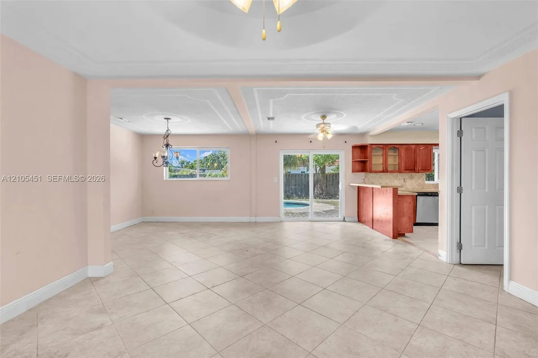 Photo of 4071 NW 3rd Ter