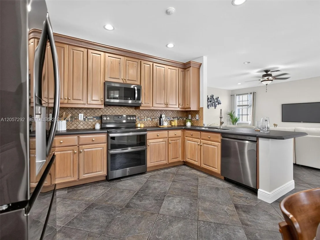 Photo of 1012 Cedar Falls Dr