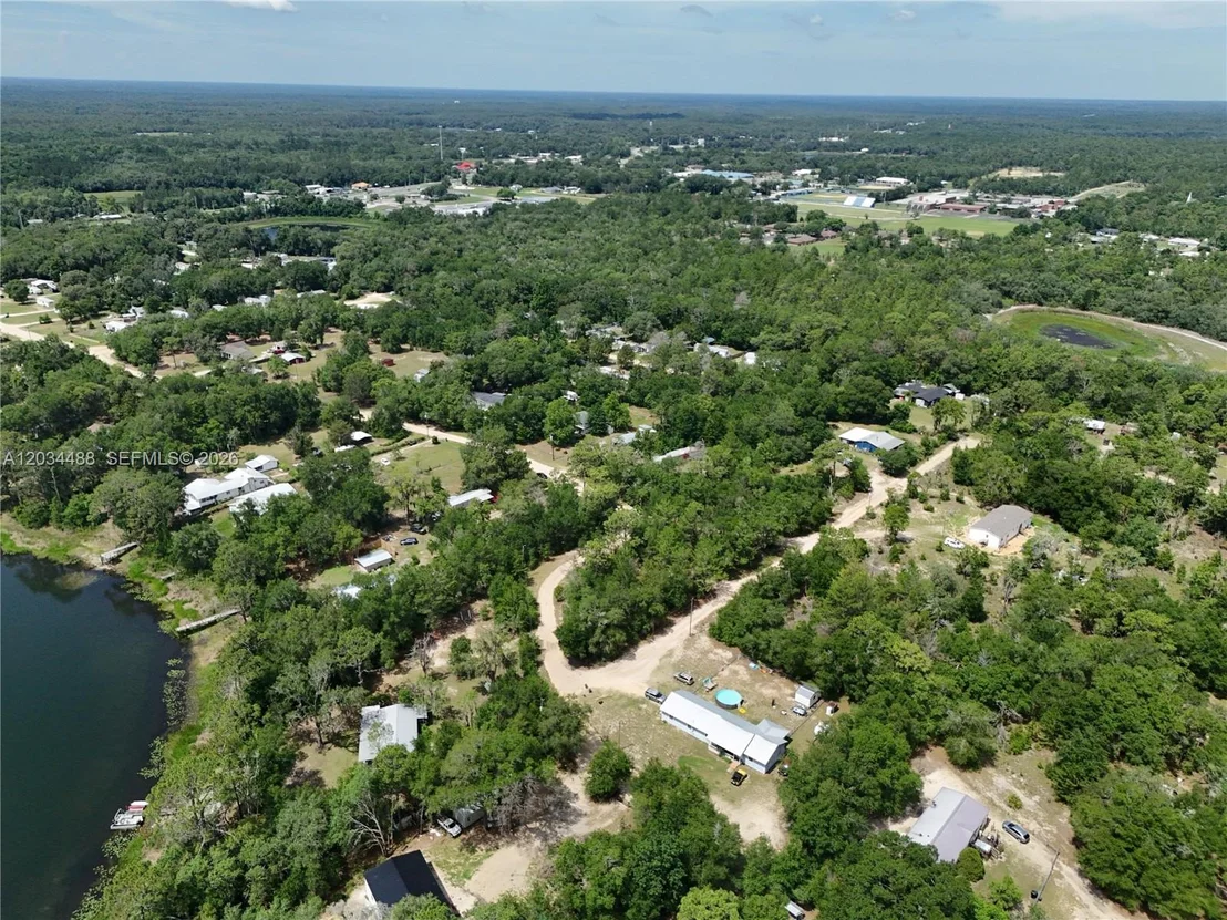Photo of 225 MIRROR LAKE DR