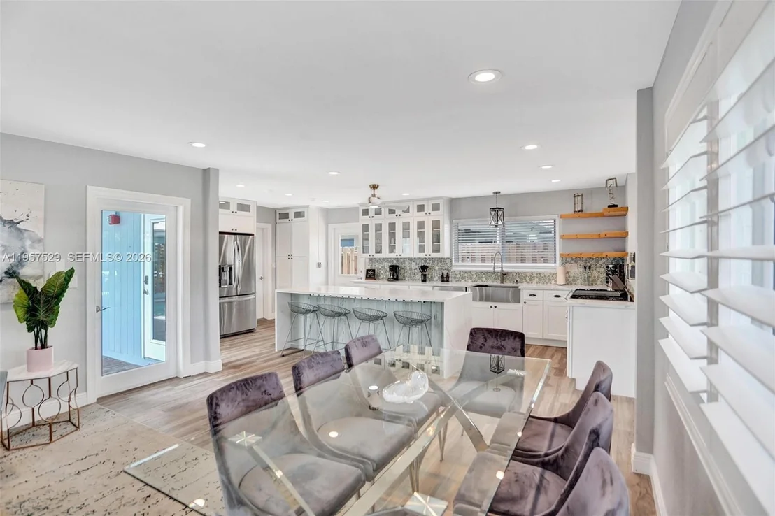 Photo of 1341 SE 7th Ave
