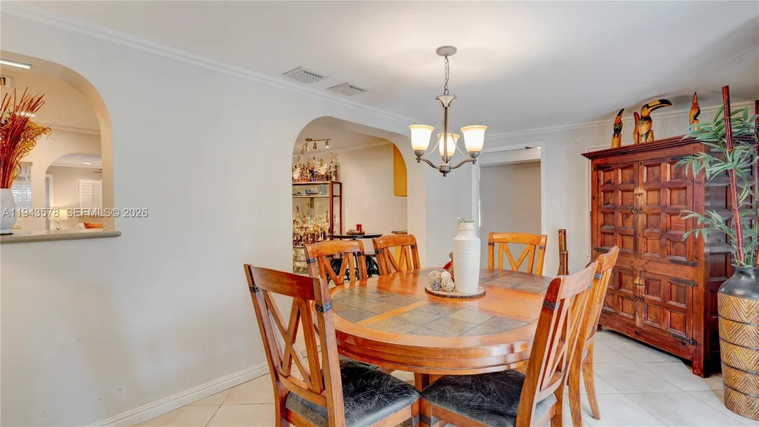 Photo of 150 Azalea St.