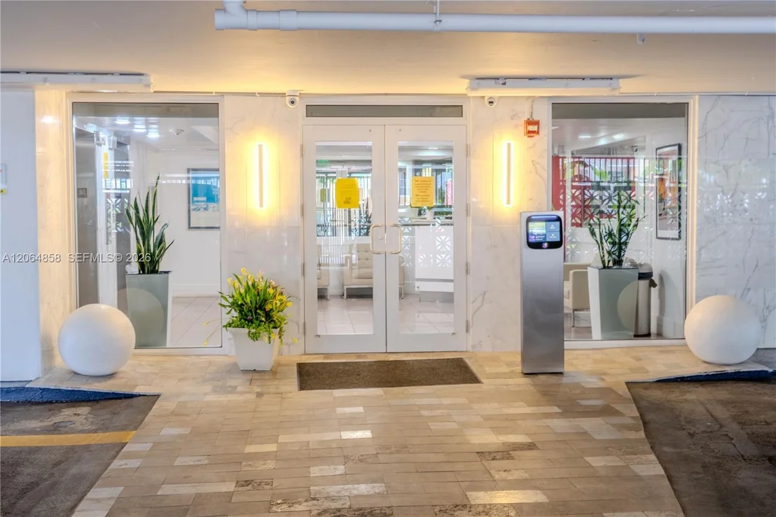 Photo of Unit 222WITHPARKING at 401 Ocean Dr