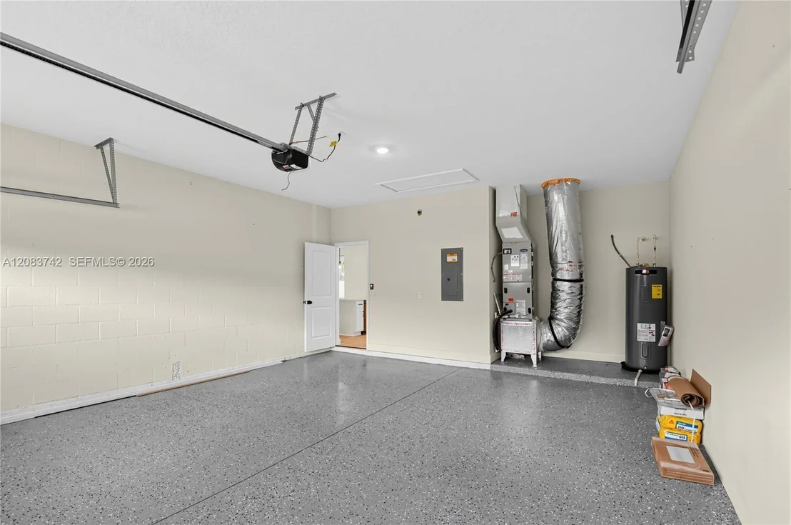 Photo of 140 Frontier Drive