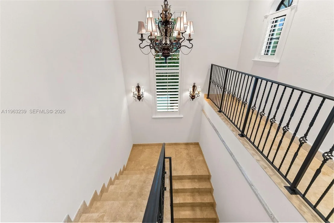 Photo of 11111 Killian Park Rd