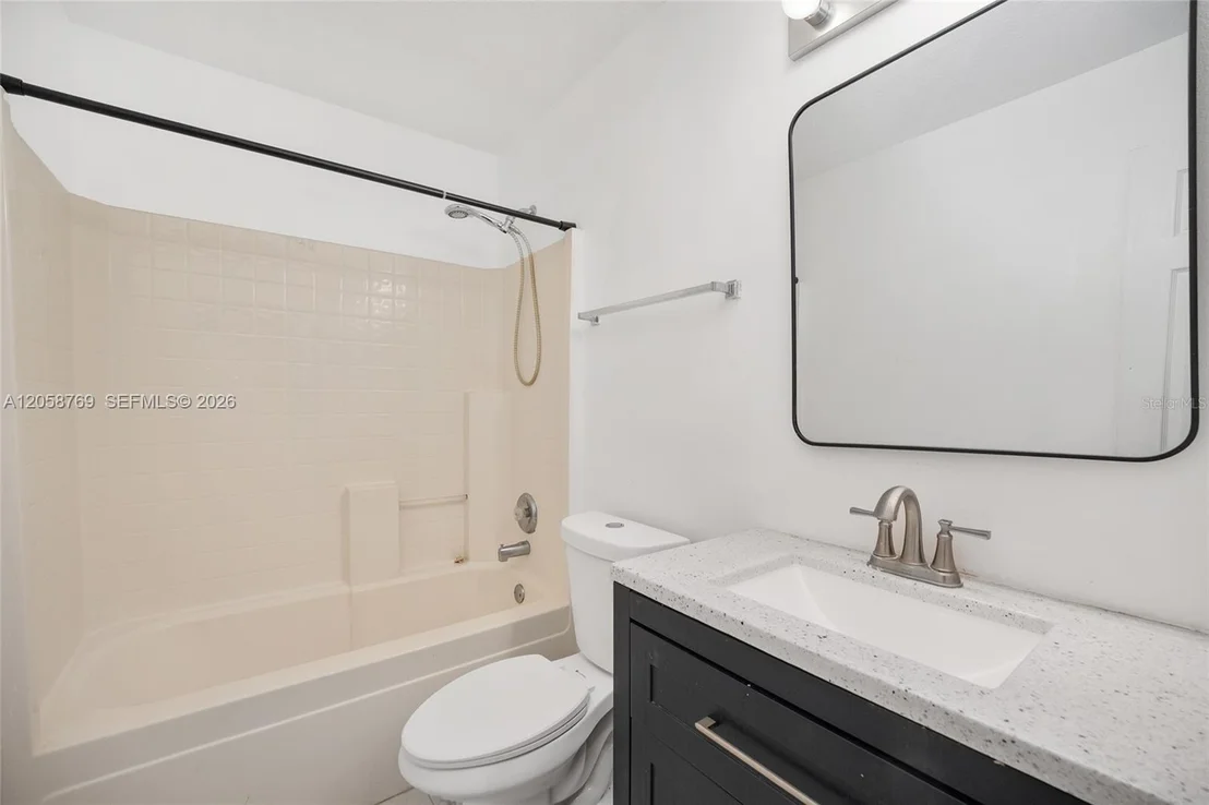 Photo of 20 PINE COURT LOOP