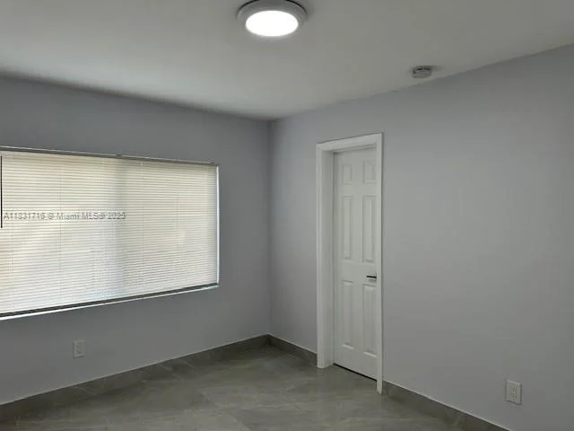 Photo of 42 SE 10th Ter
