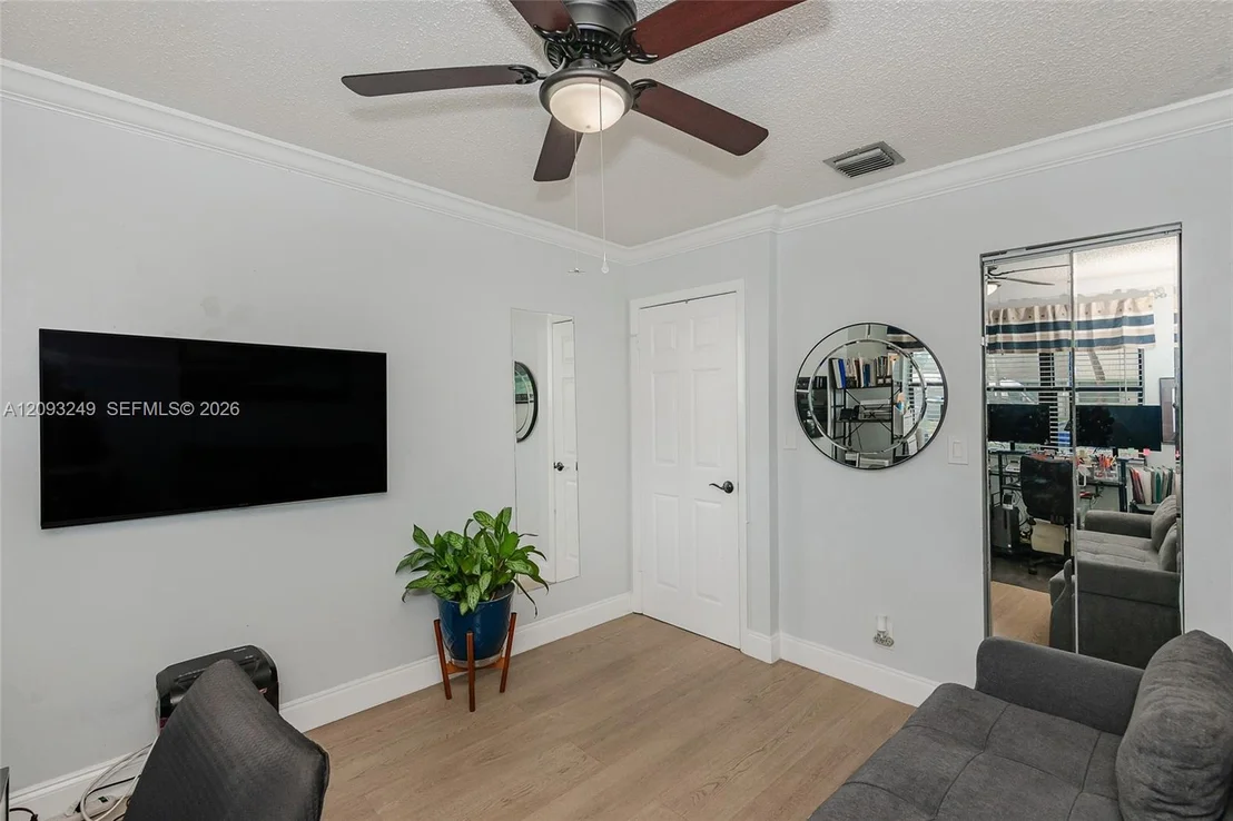 Photo of 6064 NW 3rd St