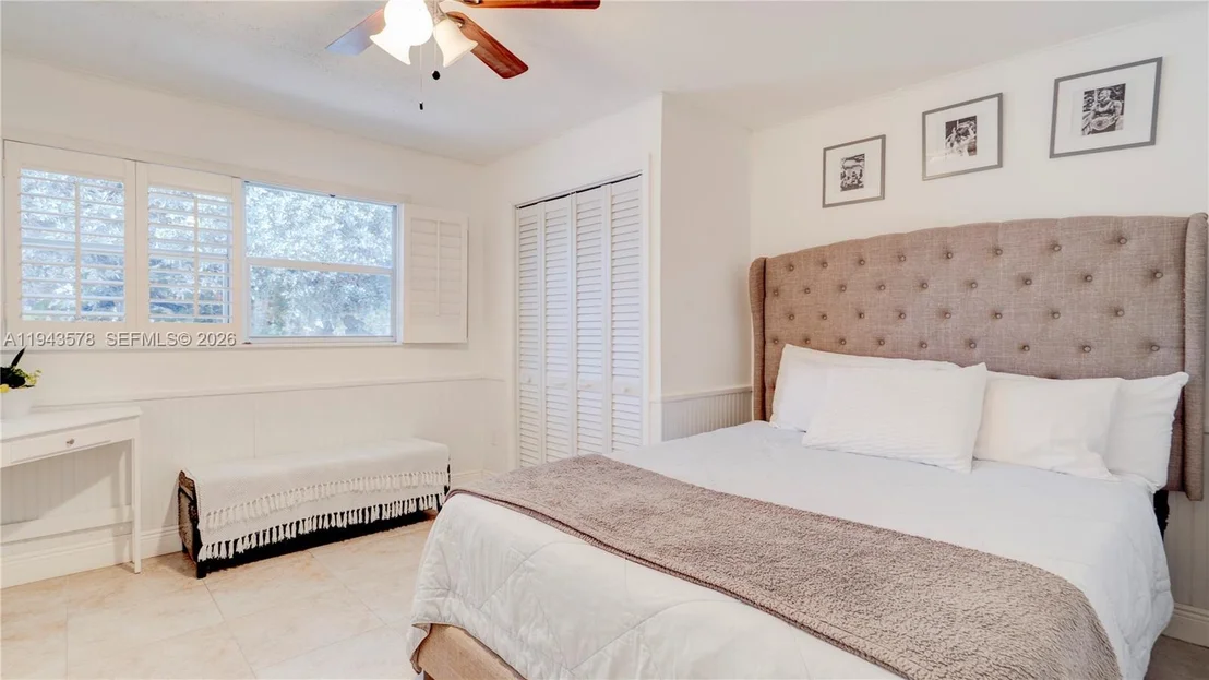 Photo of 150 Azalea St.