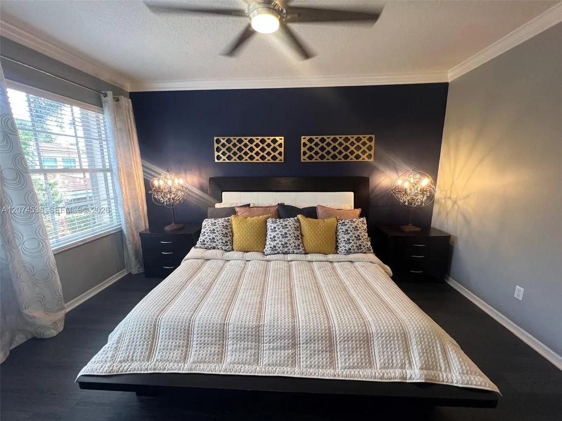 Photo of 425 Pumpkin Dr