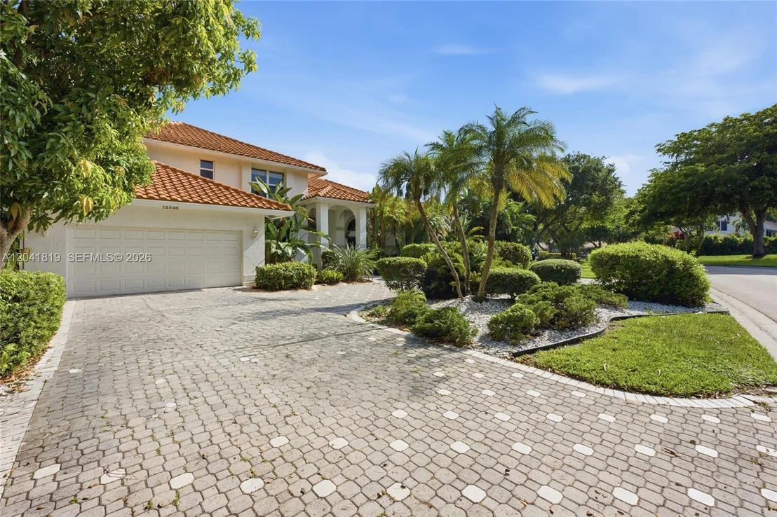 Photo of 12388 Classic Dr