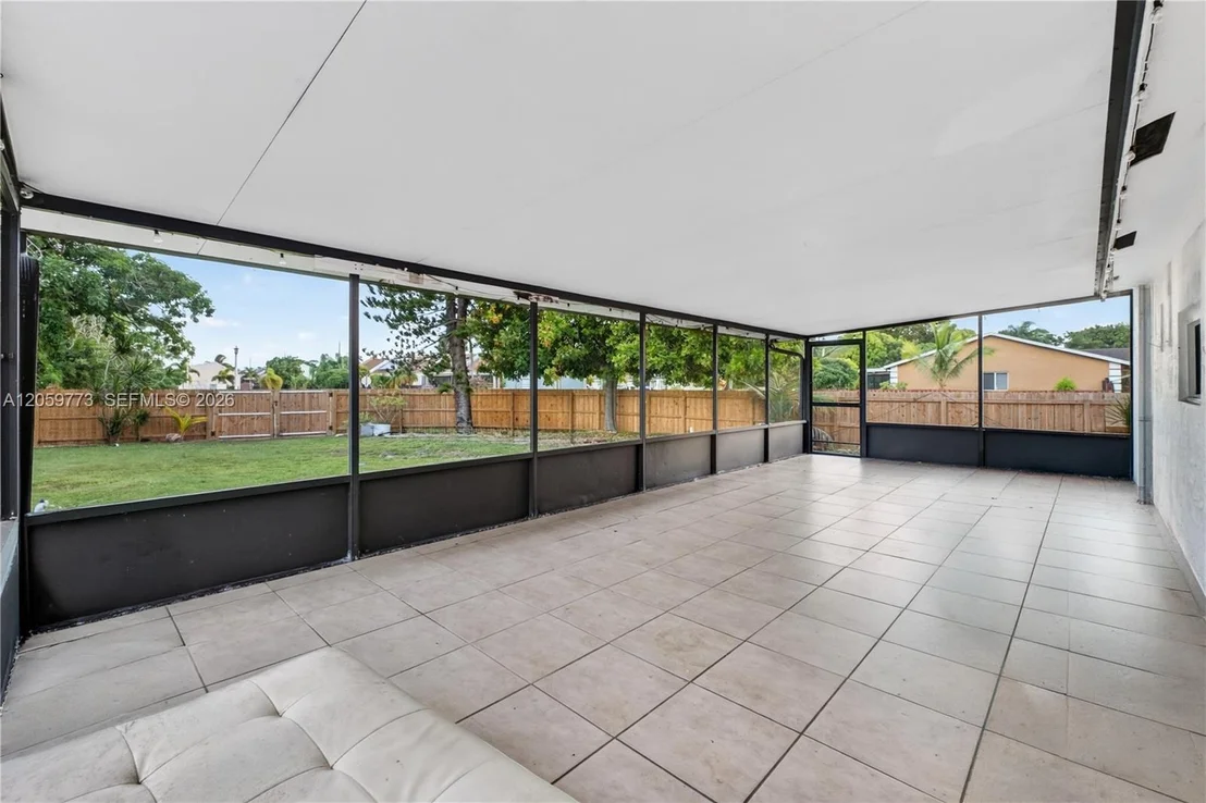Photo of 5511 BARNSTEAD CIR