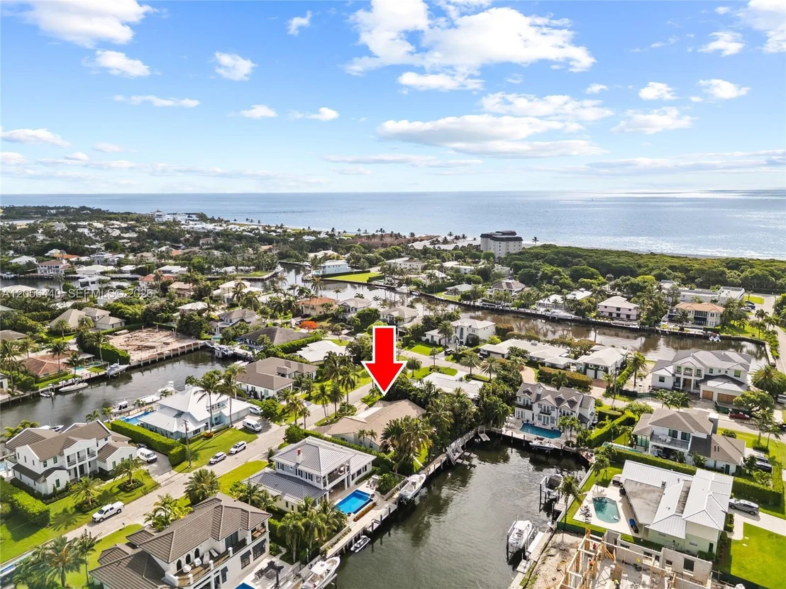 Photo of 18 Eleuthera Drive