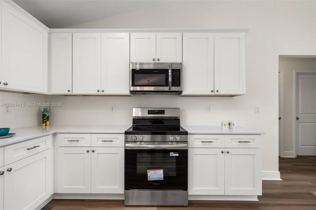 Photo of 5826 Cortez Blvd.