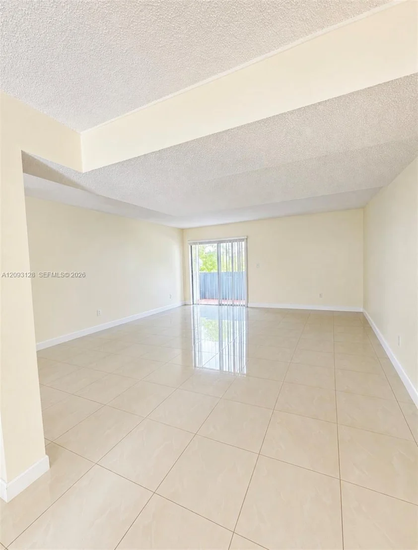 Photo of Unit D310 at 9357 Fontainebleau Blvd