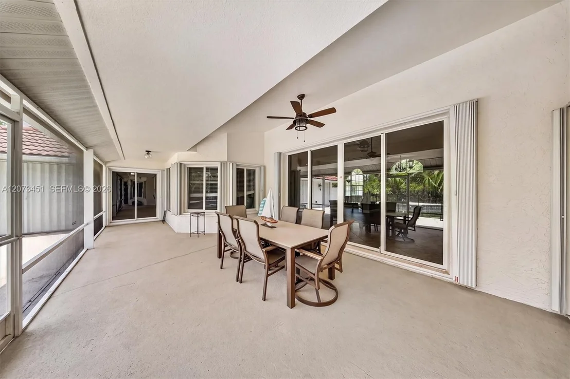 Photo of 1215 Stallion Dr