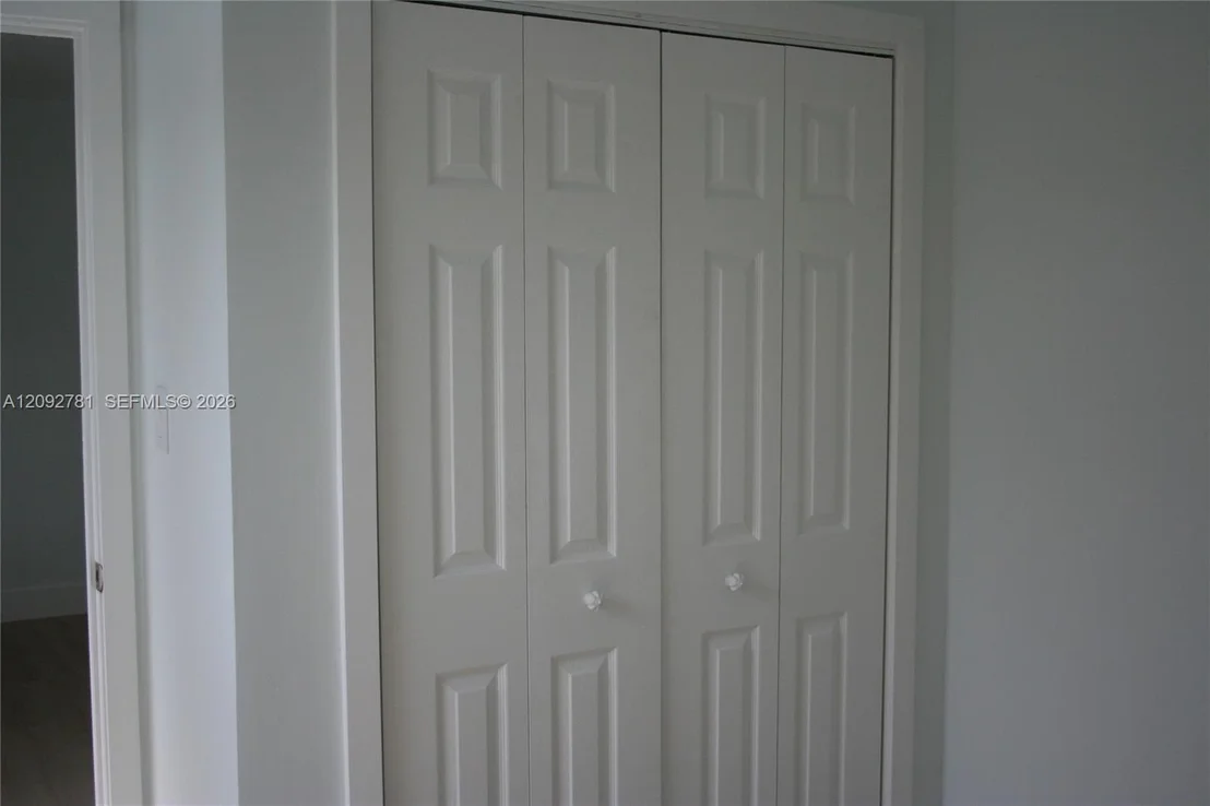 Photo of 181 2nd Ct