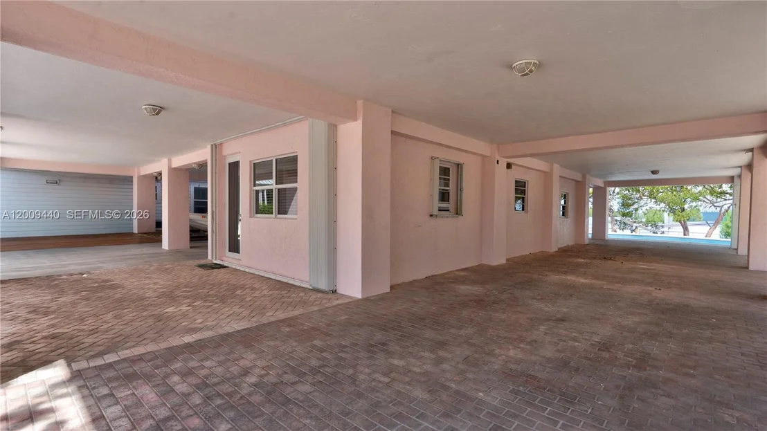 Photo of 1101 Mastic Street