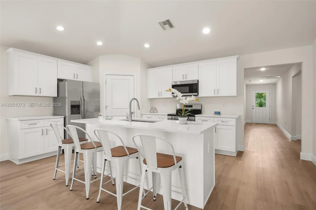 Photo of 5526 Cortez Blvd.