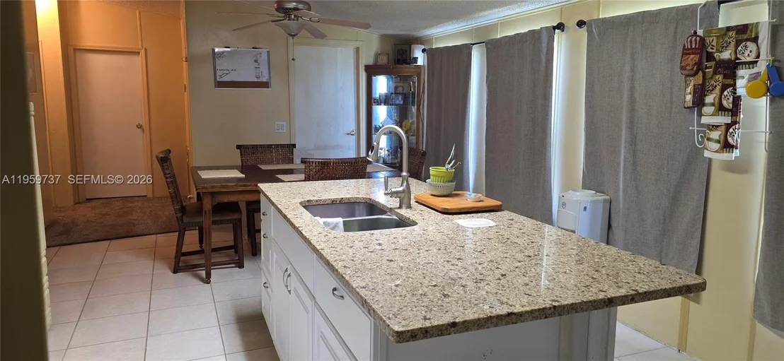 Photo of 1627 Sunset Tr