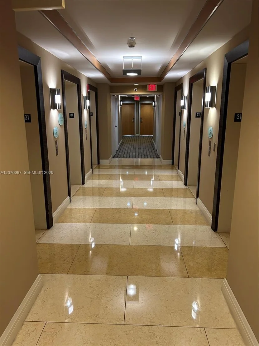 Photo of Unit 3106 at 244 Biscayne Blvd