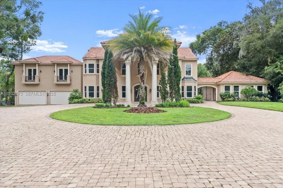 Photo of 12 Tidewater Dr
