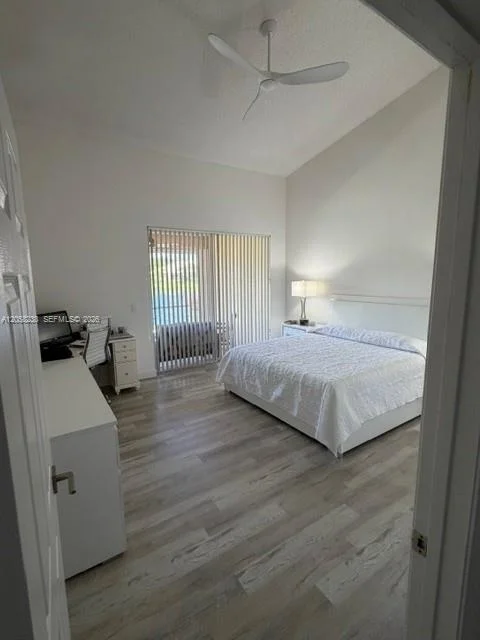 Photo of 299 Coral Trace Ln