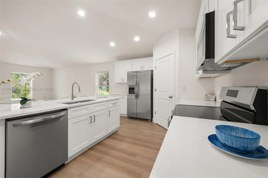 Photo of 5526 Cortez Blvd.