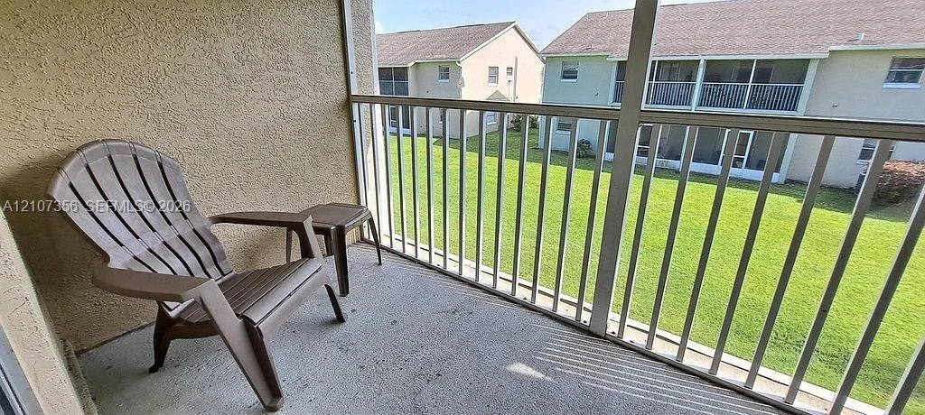 Photo of Unit 4 at 4100 Pershing Pointe Place