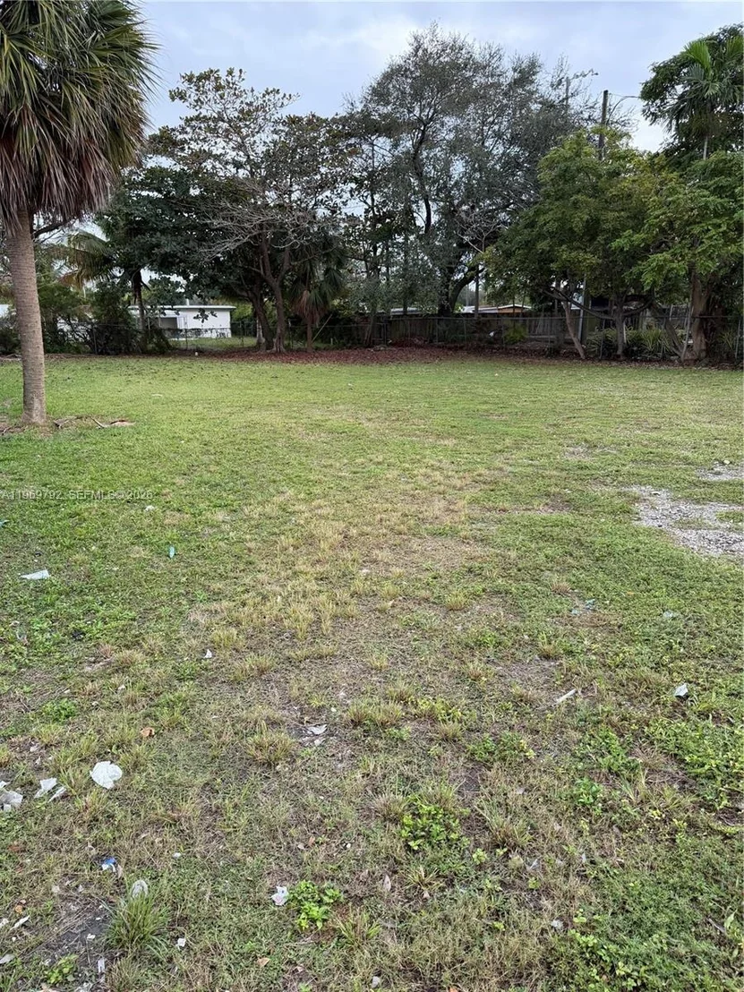 Photo of 752 Opa Locka Blvd