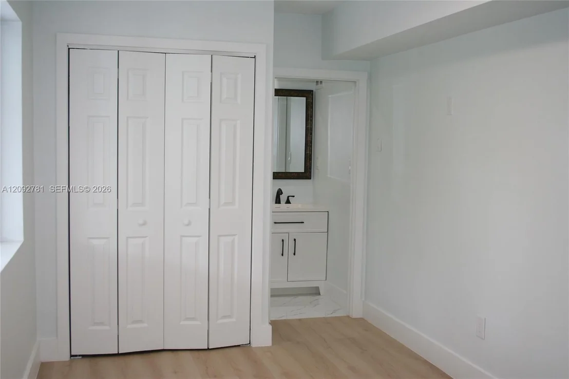 Photo of 181 2nd Ct