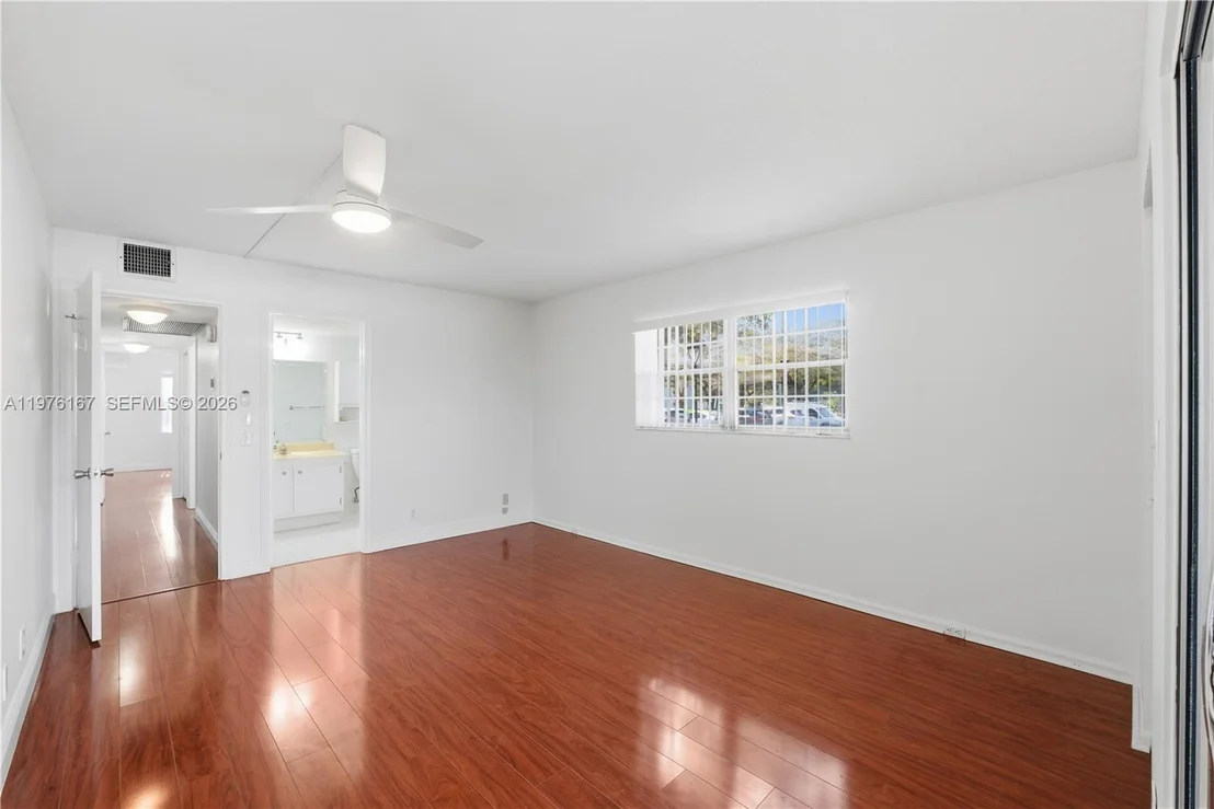 Photo of Unit A1 at 1901 Bermuda Cir