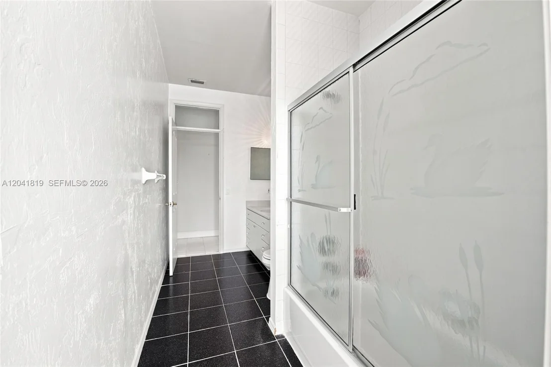 Photo of 12388 Classic Dr