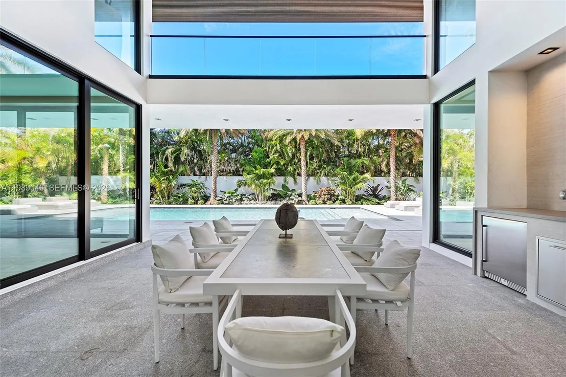 Photo of 128 Ocean Blvd