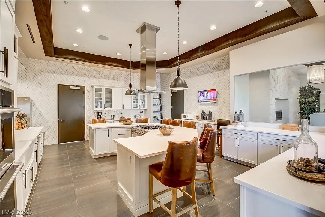 Photo of 652 Longfeather Street