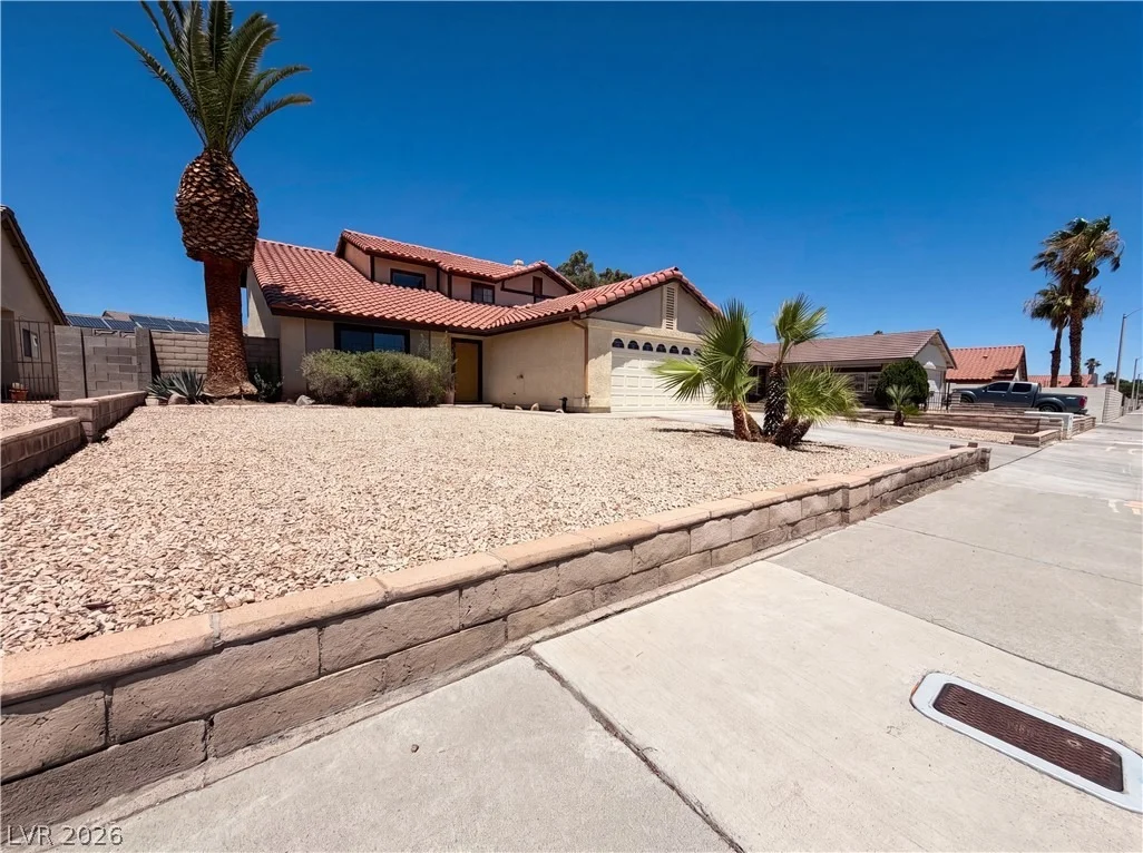 Photo of 3152 Viewcrest Avenue