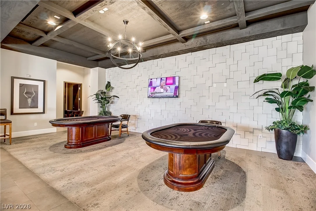 Photo of 652 Longfeather Street