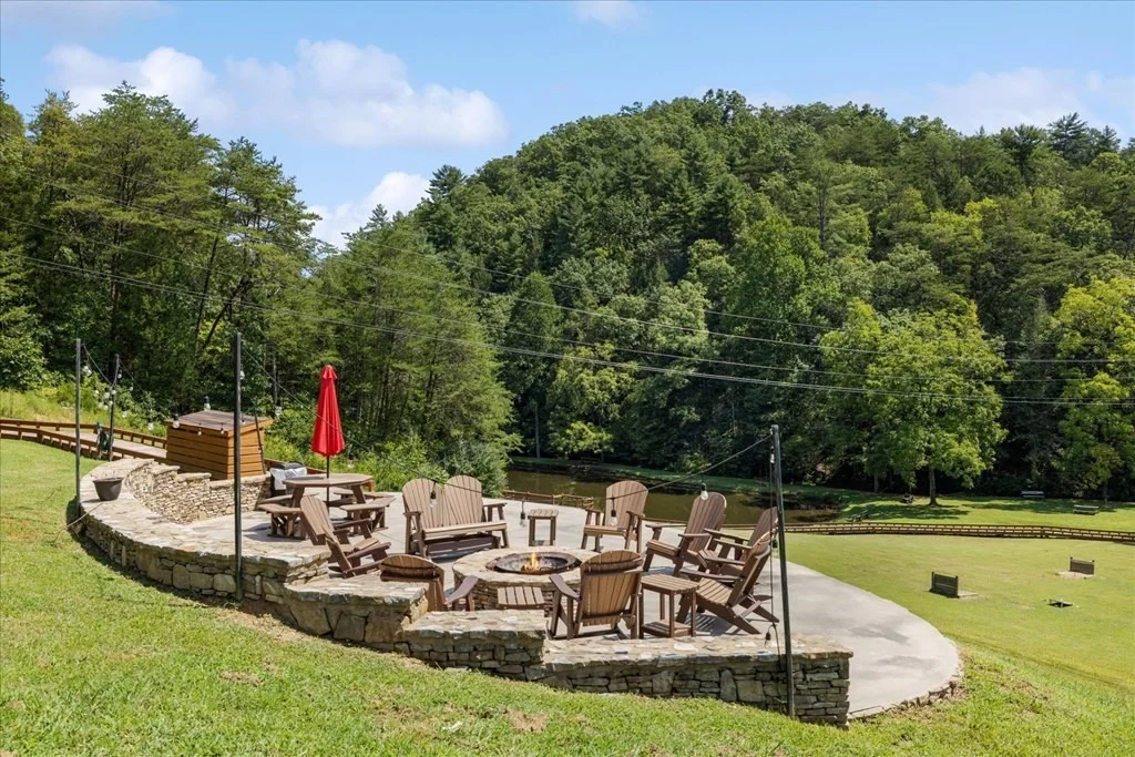 Photo of 2221 Stardust Mountain Way