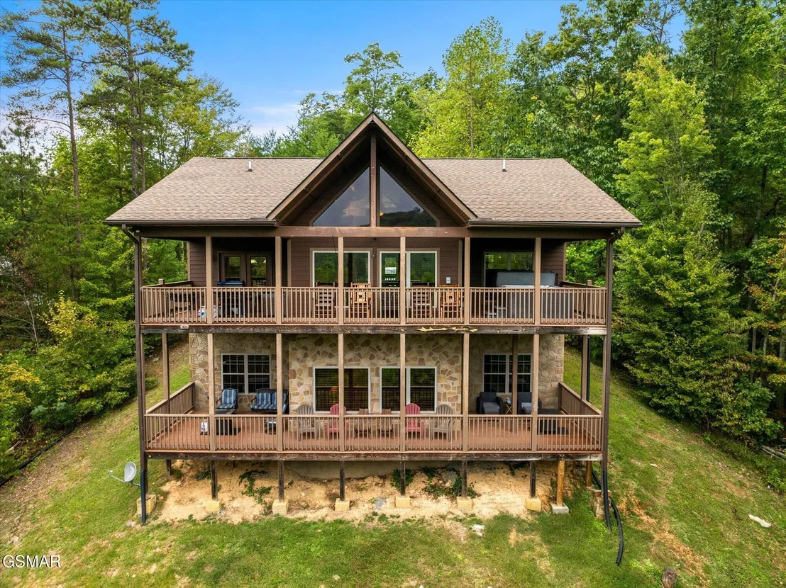 Photo of 4052 Ridgeback Ln