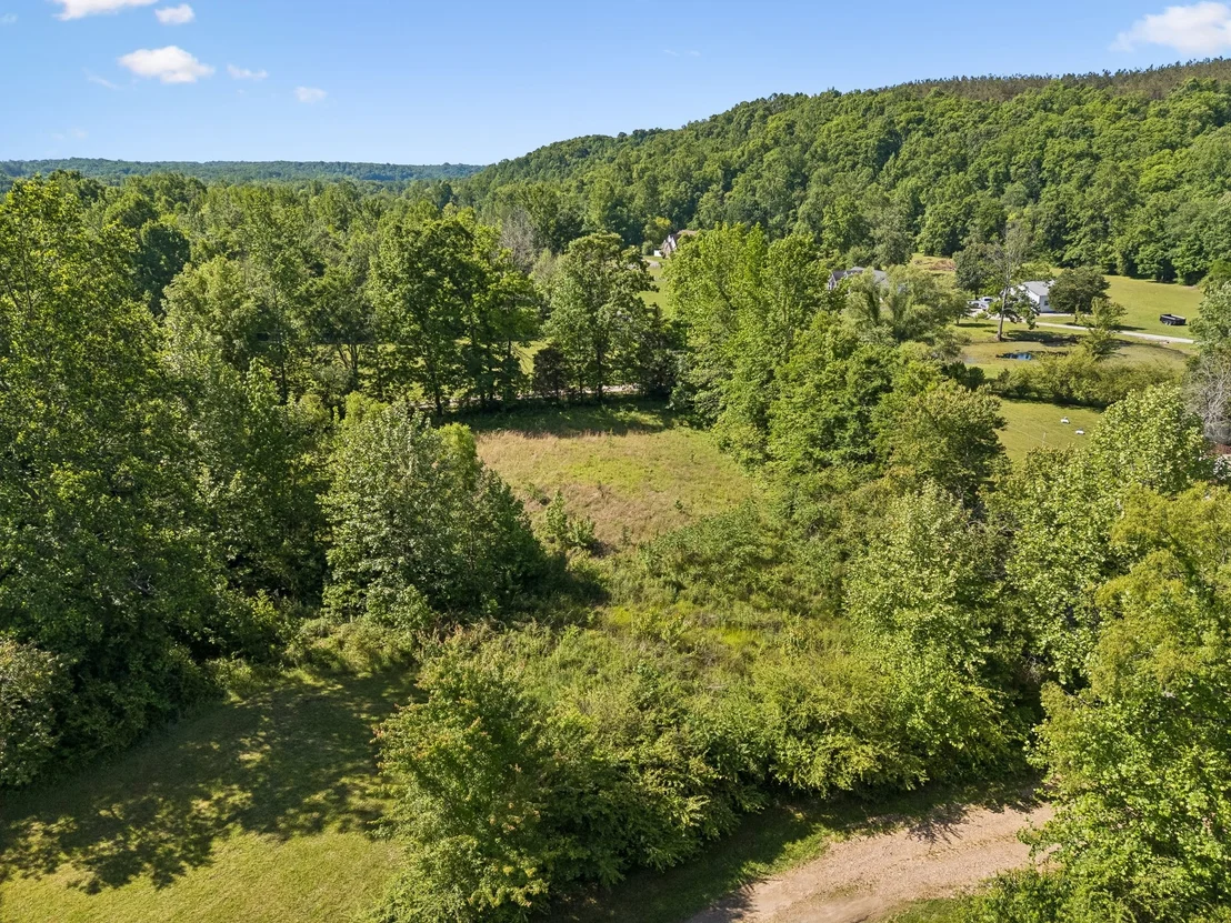 Photo of 619 Longbranch Rd