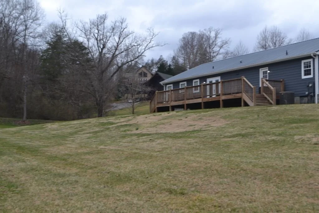 Photo of 3949 Roundtop Drive