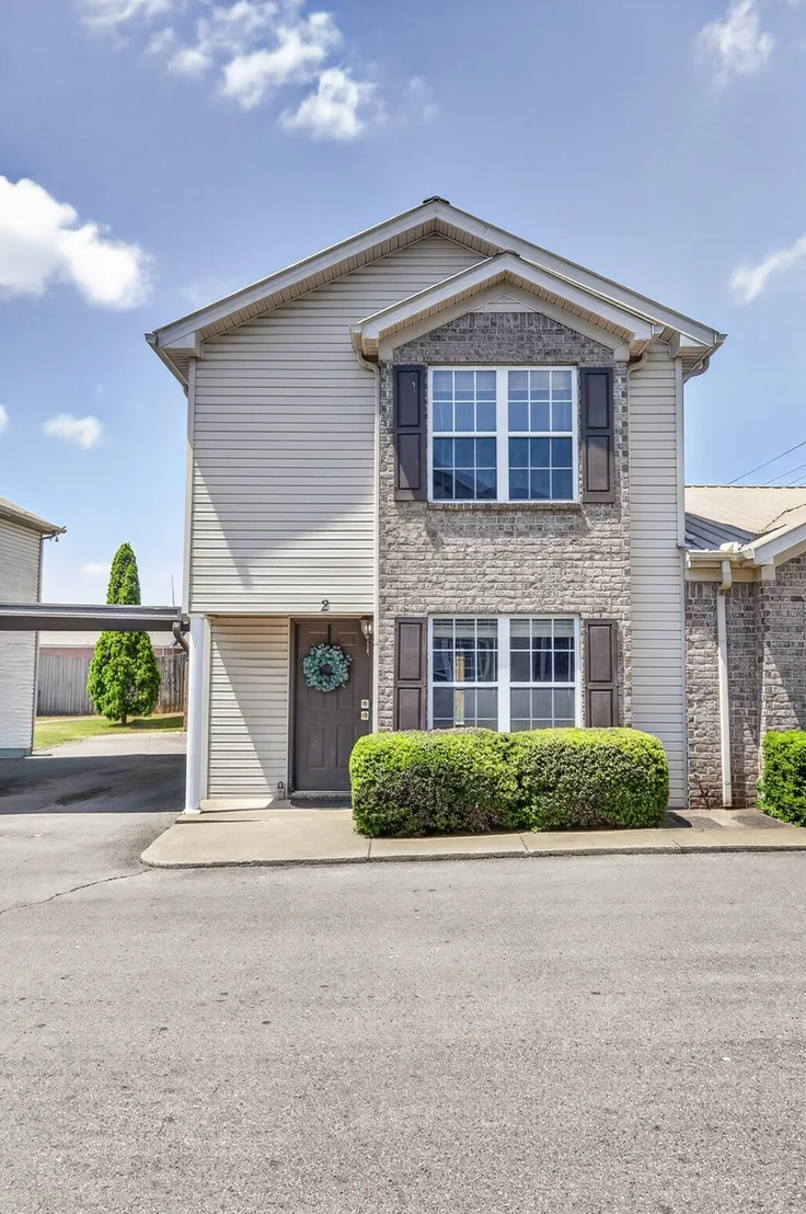 Photo of Unit 2 at 465 Warrior Dr