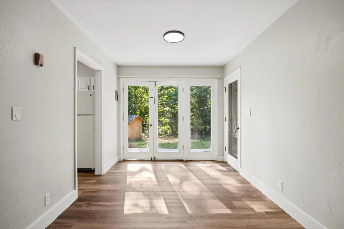Photo of 3909 Forest Highland Circle