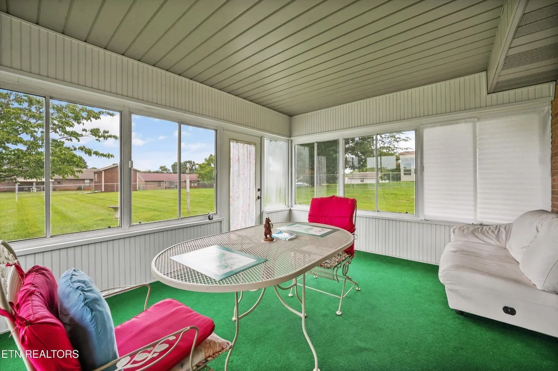 Photo of 426 Woods View Circle