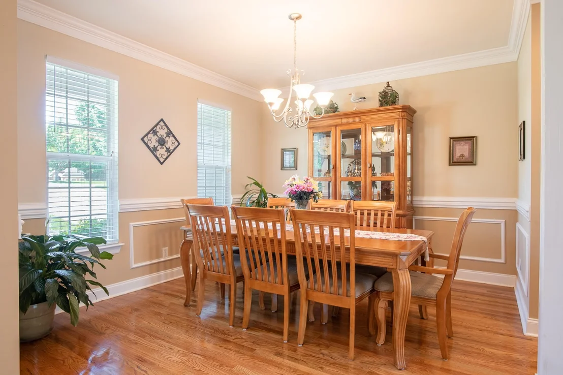 Photo of 425 Wildewood Trail